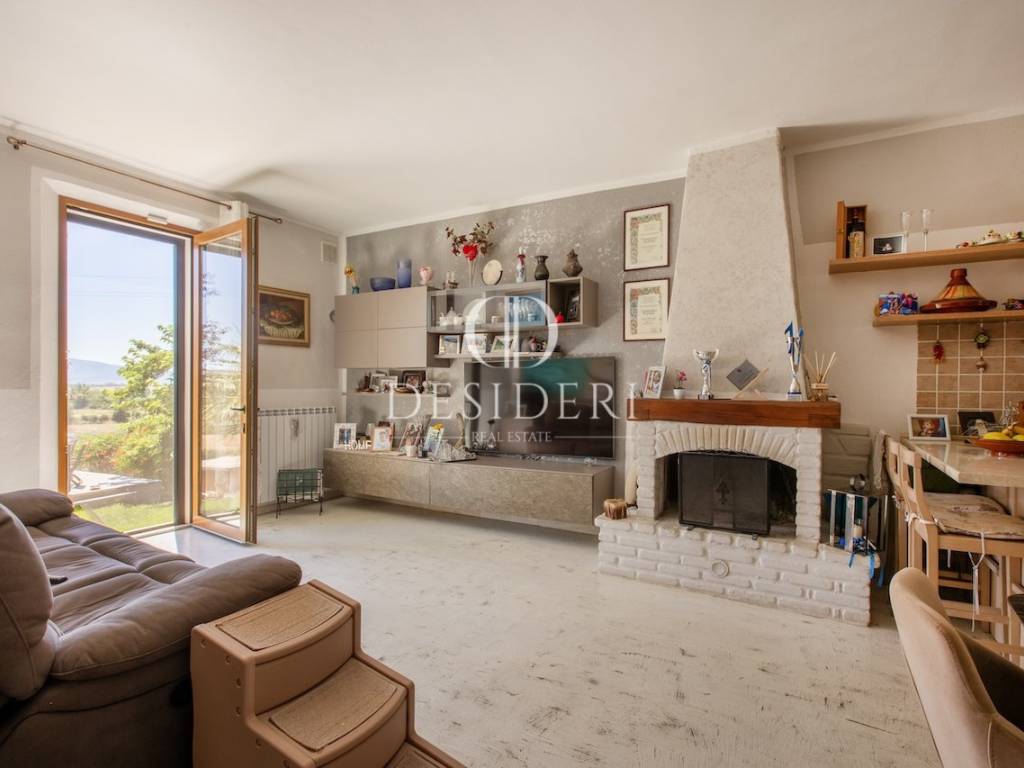 casa indipendente in vendita a Roccastrada in zona Ribolla