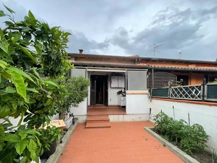 appartamento in vendita a Roccastrada in zona Montemassi