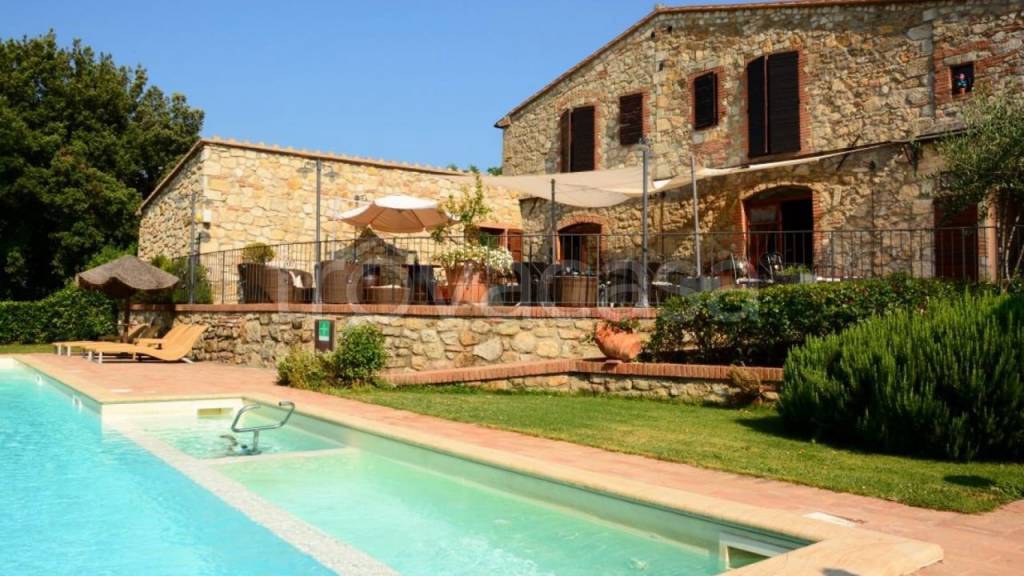 casa indipendente in vendita a Roccastrada