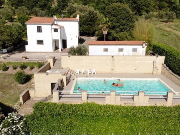 casale in vendita a Roccastrada