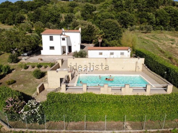 casale in vendita a Roccastrada