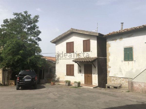 casa indipendente in vendita a Roccastrada