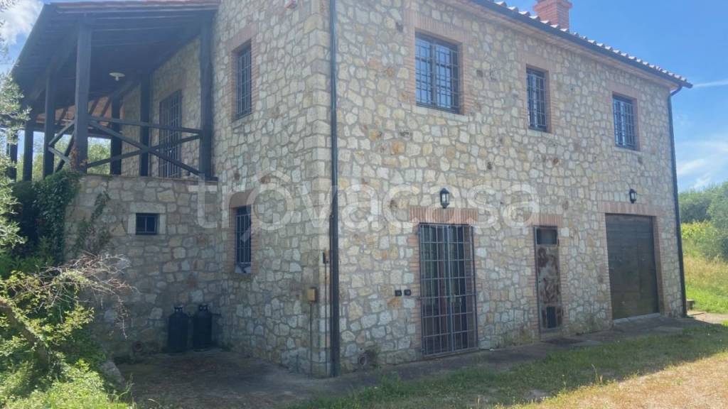 casa indipendente in vendita a Roccastrada in zona Montemassi