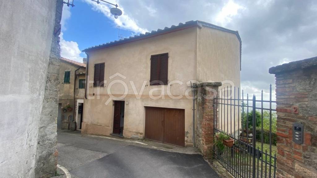 appartamento in vendita a Roccastrada