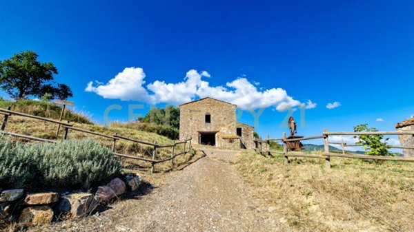 casa indipendente in vendita a Roccastrada in zona Roccatederighi
