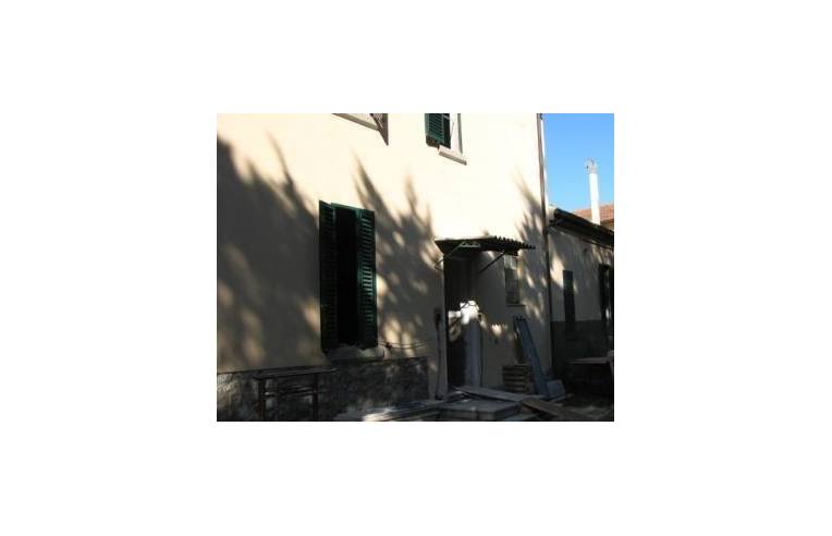 appartamento in vendita a Roccastrada in zona Ribolla