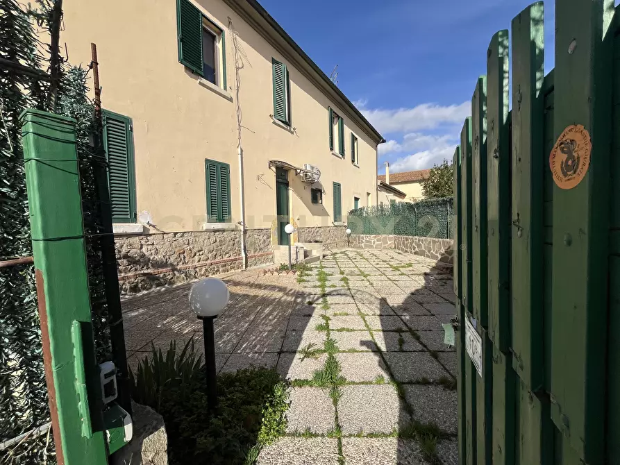 appartamento in vendita a Roccastrada in zona Ribolla