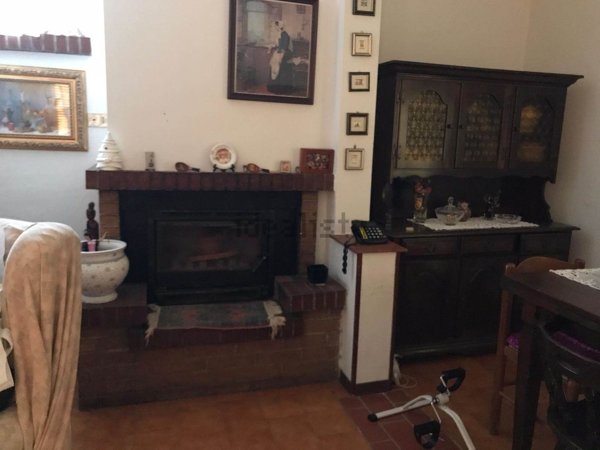 appartamento in vendita a Roccastrada in zona Ribolla