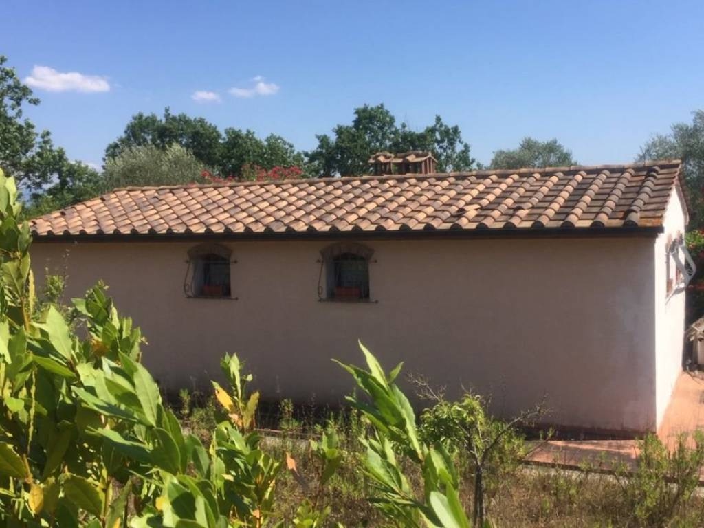 casa indipendente in vendita a Roccastrada
