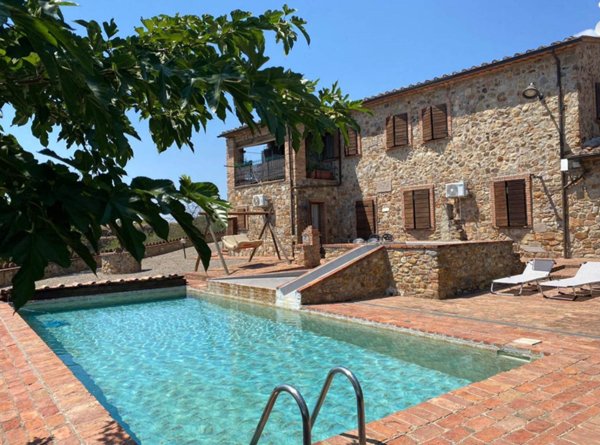 appartamento in vendita a Roccastrada in zona Ribolla