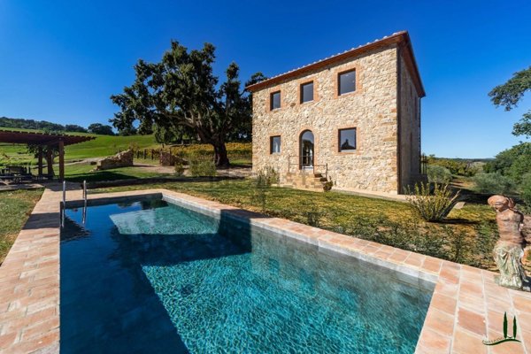 casa indipendente in vendita a Roccastrada