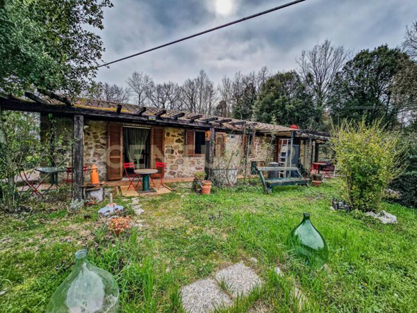 casale in vendita a Roccastrada in zona Sassofortino