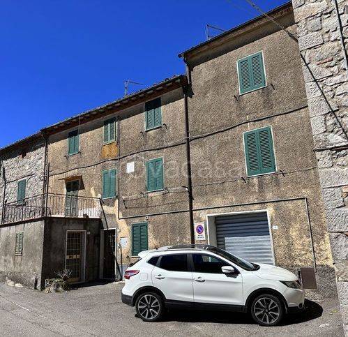 appartamento in vendita a Roccastrada in zona Torniella