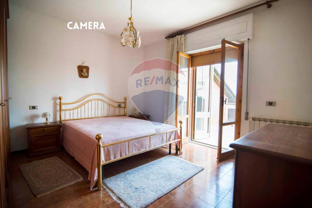 appartamento in vendita a Roccastrada in zona Sassofortino