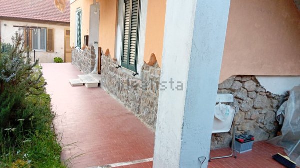 appartamento in vendita a Roccastrada in zona Ribolla