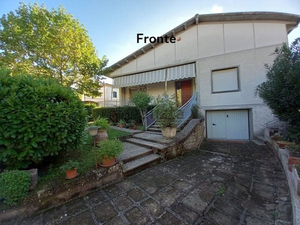 casa indipendente in vendita a Roccastrada