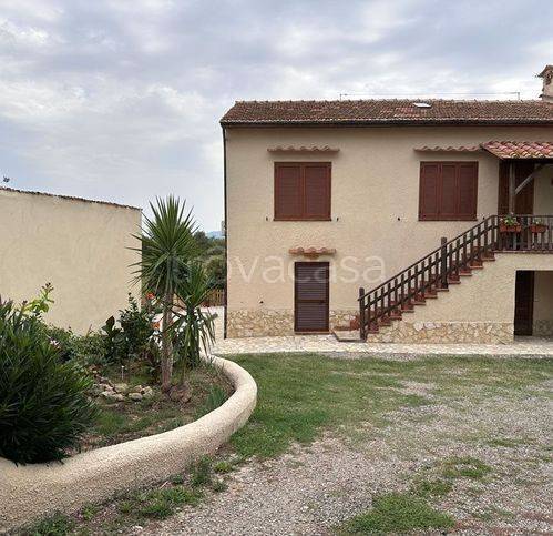 casa indipendente in vendita a Roccastrada