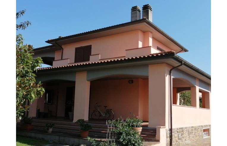 casa indipendente in vendita a Roccastrada in zona Ribolla