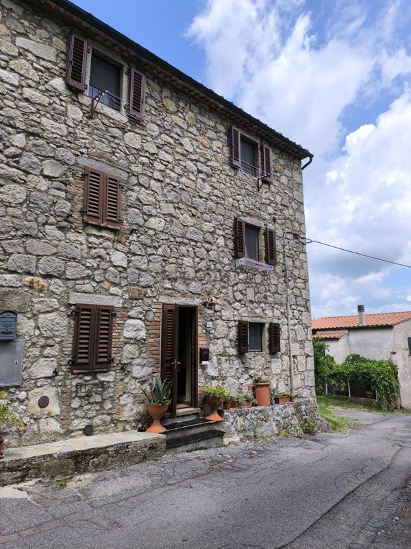 appartamento in vendita a Roccastrada