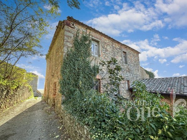 casa indipendente in vendita a Roccastrada in zona Sticciano
