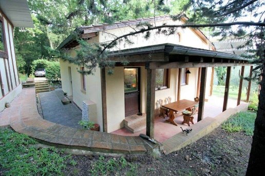 casa indipendente in vendita a Roccastrada in zona Sassofortino