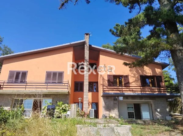 casa indipendente in vendita a Roccastrada in zona Montemassi