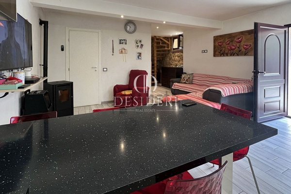 casa indipendente in vendita a Roccastrada