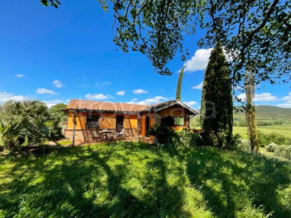 casa indipendente in vendita a Roccastrada