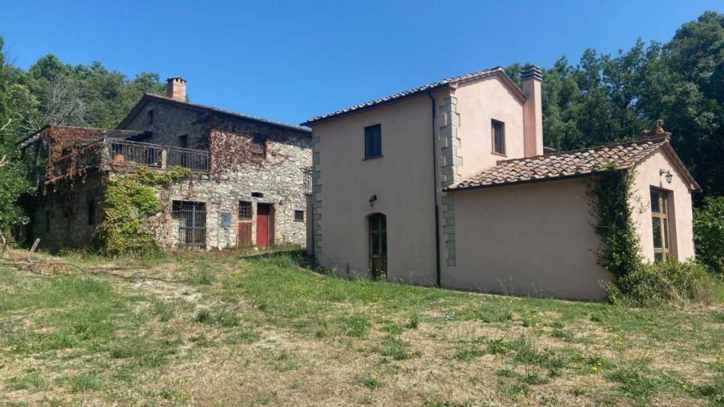 casa indipendente in vendita a Roccastrada