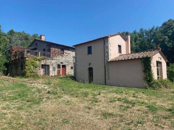casa indipendente in vendita a Roccastrada