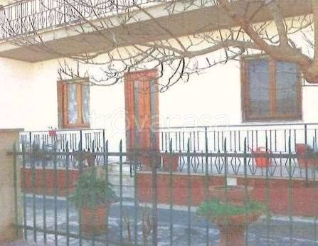 appartamento in vendita a Roccastrada in zona Montemassi