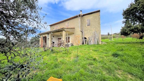 casa indipendente in vendita a Roccastrada