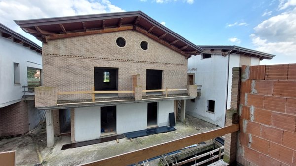 appartamento in vendita a Roccastrada in zona Sticciano