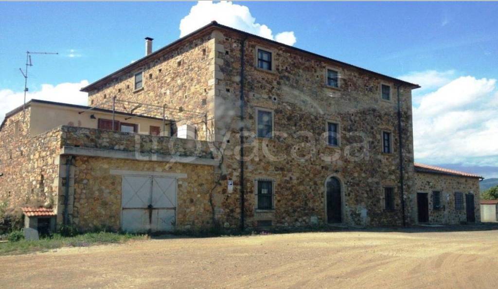 appartamento in vendita a Roccastrada in zona Ribolla