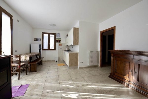 appartamento in vendita a Roccastrada in zona Ribolla