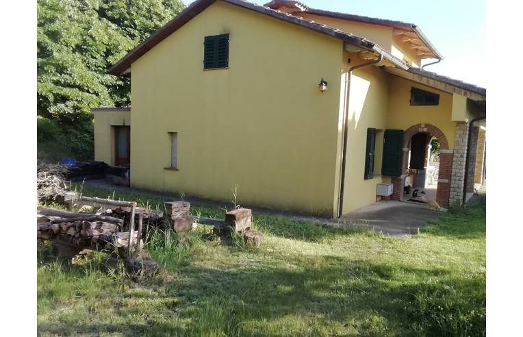 casa indipendente in vendita a Roccastrada