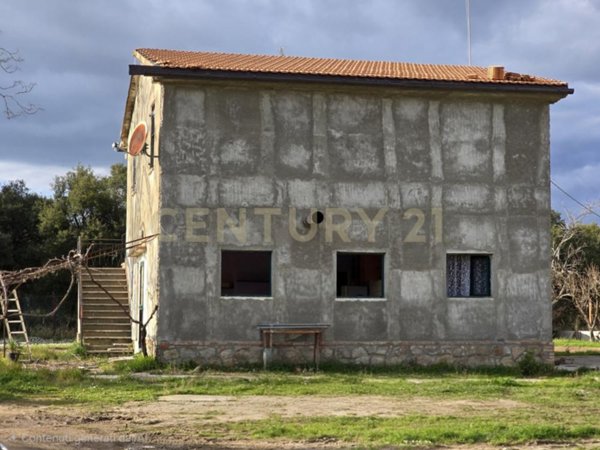 casa indipendente in vendita a Roccastrada