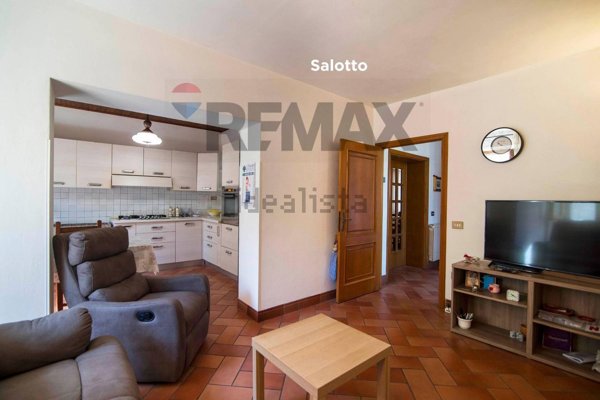 casa indipendente in vendita a Roccastrada in zona Roccatederighi