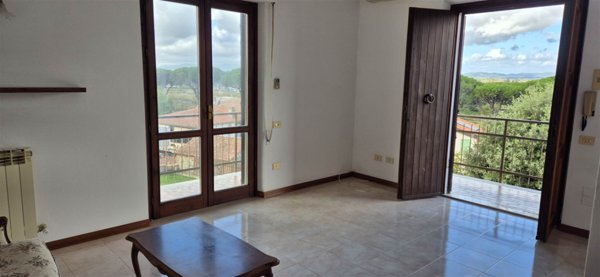 appartamento in vendita a Roccastrada in zona Sticciano