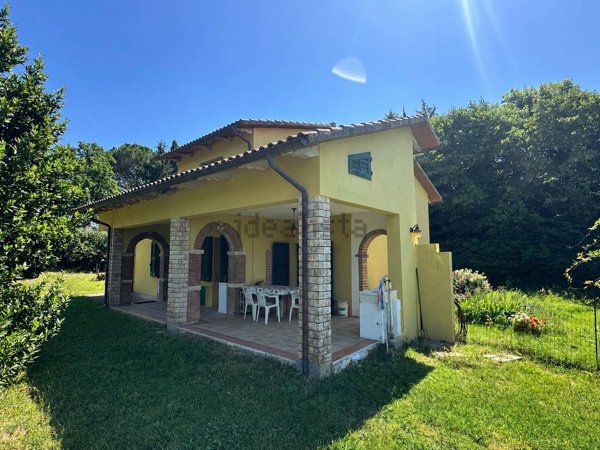 casale in vendita a Roccastrada in zona Montemassi