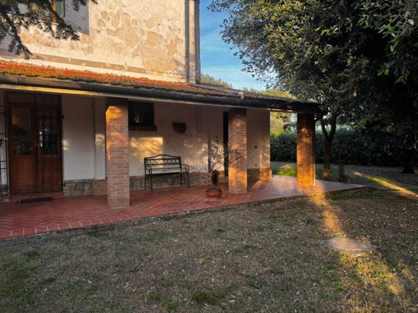casa indipendente in vendita a Roccastrada in zona Ribolla