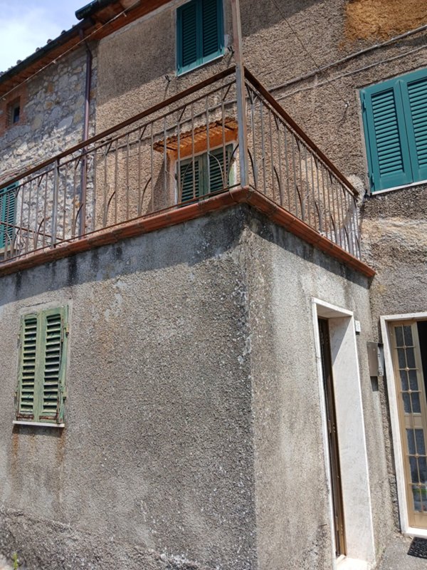 casa indipendente in vendita a Roccastrada in zona Torniella
