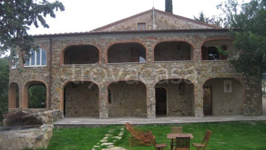 casa indipendente in vendita a Roccastrada in zona Montemassi