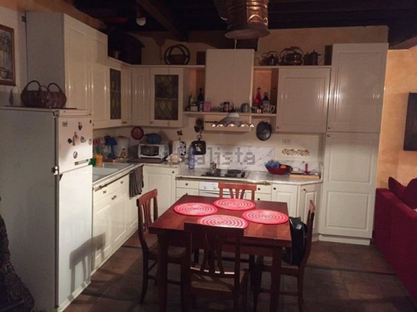 appartamento in vendita a Roccastrada in zona Montemassi