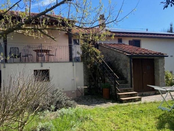 casa indipendente in vendita a Roccastrada