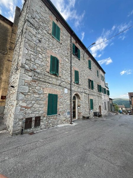 appartamento in vendita a Roccastrada in zona Torniella