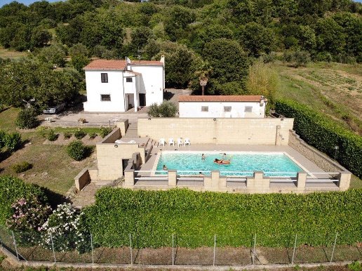 casa indipendente in vendita a Roccastrada