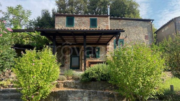 casa indipendente in vendita a Roccastrada