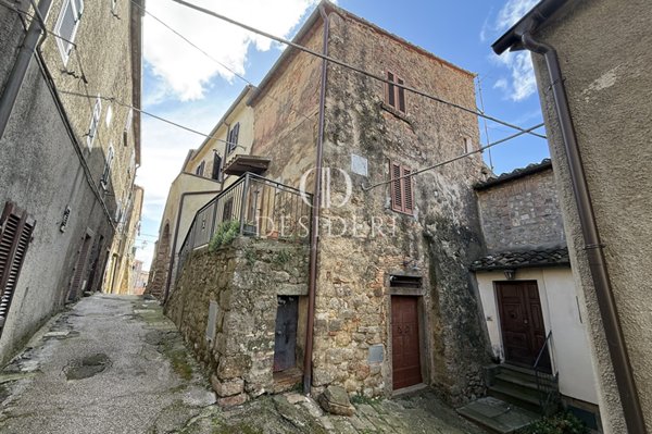appartamento in vendita a Roccastrada in zona Sassofortino