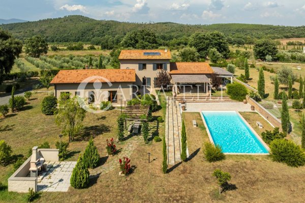 casale in vendita a Roccastrada